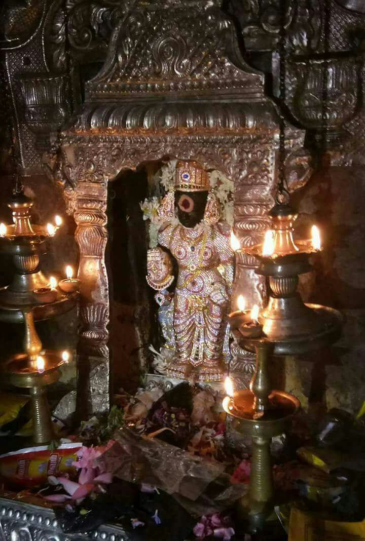 Thirunallar Shani